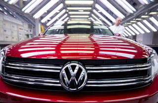 La primera alerta, emitida junto con Volkswagen México, involucra los modelos Passat CC y Tiguan año 2016. (ARCHIVO) 

