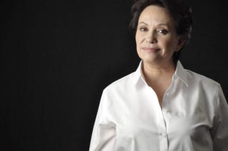 Durante su intervención, la actriz y directora artística Adriana Barraza comentó que la diferencia entre las producciones de los estudios de Hollywood y las mexicanas, sólo se nota en los salarios. (ARCHIVO)