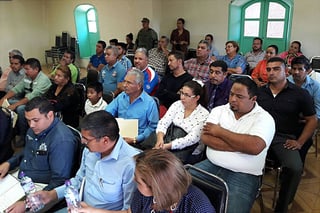 Reunión. Dependencias alistan un programa de prevención de conductas de riesgo en los jóvenes del municipio de Tlahualilo. (EL SIGLO DE TORREÓN)