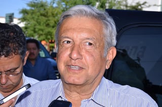 El tabasqueño señaló que el funcionario federal es compadre del presidente Enrique Peña Nieto, de lo contrario 'no llegaría ni a jefe de departamento'.  (ARCHIVO)