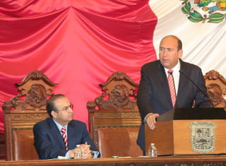 Rubén Moreira presentó en la sede legislativa su Quinto Informe de Resultados. (ESPECIAL) 