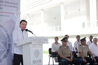 Compromiso. 'No habremos de bajar la guardia en la prevención del delito', dijo Miguel Ángel Osorio Chong.   