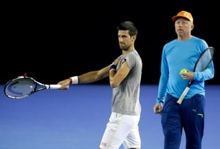 Con Becker de entrenador (d), 'Nole' ganó seis títulos de Grand Slam. Djokovic rompe con Boris Becker