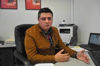 Llamado. El gerente del Infonavit en Torreón asegura que el incremento al salario, no afectará los créditos activos en VSM.