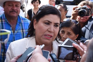 La alcaldesa María Luisa González Achem señaló que la perforación del pozo que beneficiará a 134 habitantes. (ARCHIVO)