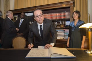 Hollande insistió en que 'Francia no dejará a nadie, ni a ningún Estado, por mucho que sea el más grande, cuestionar este logro de la comunidad internacional'. (ARCHIVO)