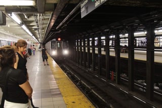 Las nuevas estaciones en las calles 96, 86 y 72 en el vecindario del Upper East Side, más una terminal adicional en la calle 63 que conecta con la línea F y que une a este nuevo trayecto con la línea Q, forman parte de una ruta que va de los condados de Queens a Brooklyn. (ARCHIVO)