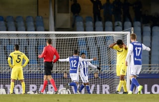 El delantero mexicano Carlos Vela fue titular con el conjunto vasco y además del gol cumplió con una buena actuación, hasta que fue sustituido al minuto 62.
