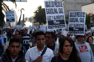 Se está conformando una Conferencia Nacional de Organizaciones Sociales y Civiles a fin de construir un movimiento unificado frente al “gasolinazo”. (ARCHIVO)