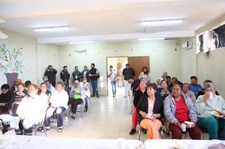 Apoyo social. El grupo 'Nueva Esperanza' apoya a decenas de adultos mayores de todo Francisco I. Madero.