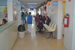Actividad. La venta de ropa, zapatos y juguetes estará al exterior del Hospital Infantil, cerca del área de Urgencias. (ARCHIVO)