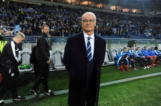 Claudio Ranieri llevó al Leicester al título en la temporada pasada. (Archivo)