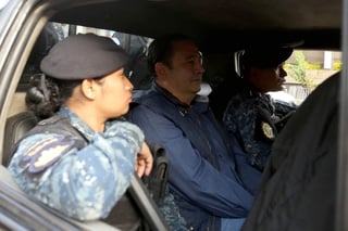El hermano del presidente fue detenido en el municipio capitalino de la zona 4 de Mixco y será trasladado a Torre de Tribunales. (EFE)