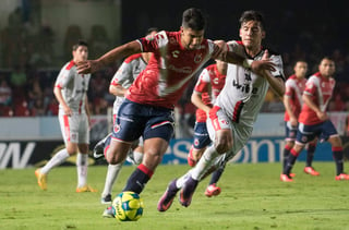 Los Tiburones Rojos del Veracruz suman seis puntos en el torneo, luego de dos victorias y una derrota. (Jam Media)