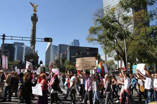 Postura. Con la llegada de Donald Trump a la Casa Blanca, la Red de Mujeres dice que México deberá de organizarse. (ARCHIVO)