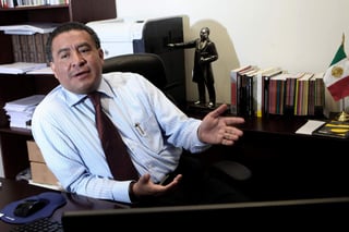 El representante de Morena, Horacio Duarte, lamentó que de último momento los integrantes del comité cambiaran el proyecto de acuerdo. (ARCHIVO)