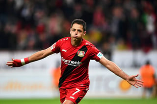 El delantero mexicano suma 18 partidos sin anotar gol en la Bundelisga con el Bayer Leverkusen. (Archivo)