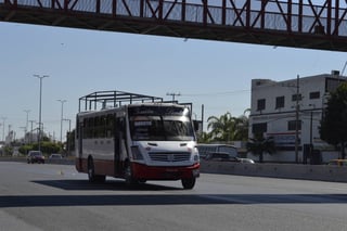 Operativo. Retiran de camiones de transporte público de Gómez Palacio los aparatos de audio por utilizarlos a alto volumen. (EL SIGLO DE TORREÓN)