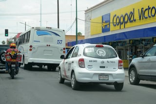 Operativos. Seguirá la vigilancia en contra de los taxistas conocidos como 'cinqueros'. (ARCHIVO)