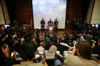 El jefe de la Policía malasia, Khalid Abu Bakar, dijo a la prensa que aun no ha recibido asistencia de la organización internacional. (ARCHIVO)