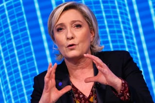 Le Pen precisó que no responderá a los investigadores mientras dure la campaña de las elecciones presidenciales. (ARCHIVO)