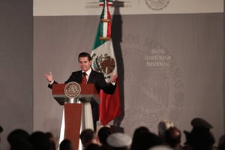 El mandatario dijo estar convencido de que un país que tiene unidad, es una nación donde nadie se queda atrás; que  Mexico está listo para salir y recibir al mundo; para competir y triunfar donde sea y con quien sea.