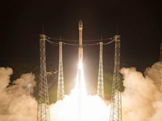 El satélite, de 1.1 toneladas de peso, fue lanzado a bordo de un cohete Vega desde el Puerto Espacial Europeo de Kourou, en la Guayana Francesa. (ESPECIAL)
