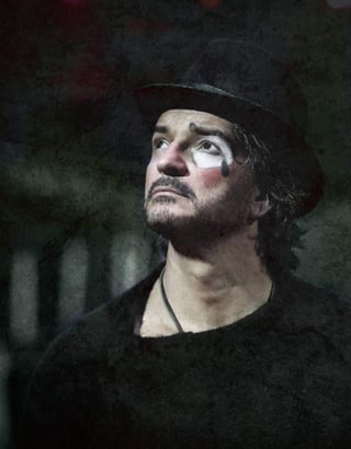 El nuevo disco del cantautor guatemalteco Circo soledad saldrá al mercado el 21 de abril. (ARCHIVO)