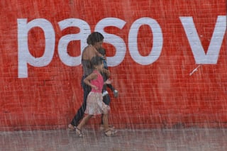 Lluvias. La Dirección de Protección Civil informó que se esperan precipitaciones durante las próximas horas. (ARCHIVO)