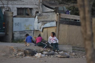 Chiapas, Oaxaca y Guerrero registraron más población con varias carencias. (ARCHIVO) 
