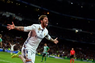 Si el Real Madrid acaba consiguiendo su gran objetivo del curso será gracias a su capitán que se ha acostumbrado a disfrazarse de salvador. (AP)