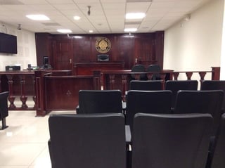 El mediodía de este jueves tuvo lugar la audiencia de formulación de imputación en contra de Mario, en el Palacio de Justicia de Gómez Palacio, Durango. (ARCHIVO)
