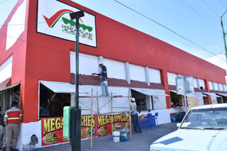 Imagen. Municipio retoma el control del mercado Morelos e inicia con trabajos de mejora de imagen y servicios.