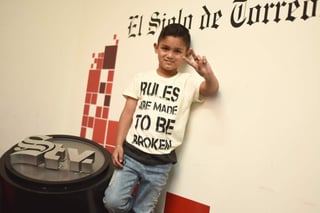 El pequeño originario de Gómez Palacio,  platicó su experiencia en las audiciones de La Voz Kids... México. (JESÚS GALINDO)
