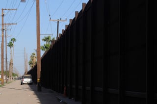 La ACLU advierte de que es 'muy probable' que la contraseña proporcionada en la frontera acabe en una base de datos del Gobierno, por lo que recomendó cambiarla antes de llegar. (ARCHIVO)