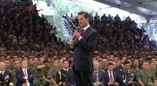 Peña Nieto condenó las expresiones que han señalado a integrantes de las Fuerzas Armadas y que han fustigado su trabajo. (ESPECIAL)
