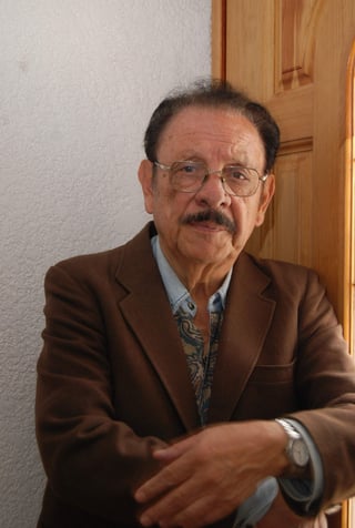 Juan Bañuelos (Chiapas, 1932- Cuidad de México, 2017) fue un poeta destacado que estudió en las facultades de Derecho, Filosofía y Letras; y en la de Ciencias Políticas y Sociales de la UNAM. (ARCHIVO)