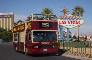 Angela Castro, portavoz de la Comisión Regional de Transporte del Sur de Nevada, indicó en un comunicado que la agencia trabaja con la policía de Las Vegas para examinar esos problemas a partir del incidente del 25 de marzo. (ESPECIAL)