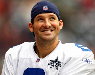 Tony Romo llegó a los Cowboys en el 2004, ganó 78 partidos y perdió 49. (Archivo)