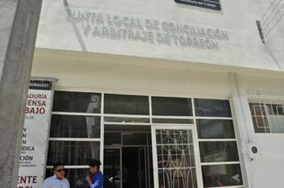 El presidente saliente de la JLCA en Torreón, Francisco Ramos Jiménez,  señaló que actualmente la Ley no contempla esto. (ARCHIVO)