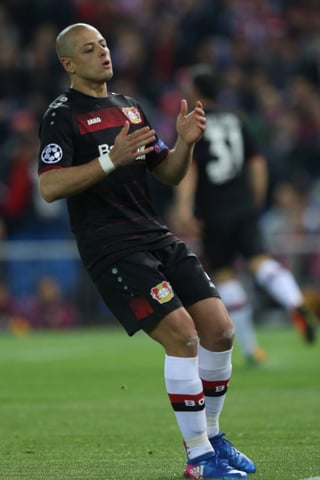 Javier Hernández no jugará por molestias musculares. (Archivo)
