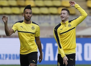 Los jugadores del conjunto alemán han recuperado la sonrisa. Borussia Dortmund busca levantarse tras el atentado