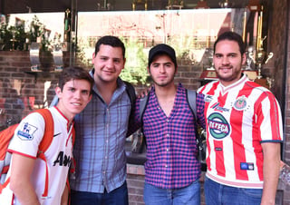 Ray, Luis, Gerardo y Rodolfo.
