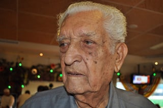 Don Leobardo fue dirigente de la CTM en Torreón desde 1965 y permaneció 51 años, hasta el 2016. (ARCHIVO)