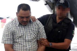 Coronel Barreras, de 48 años, fue sentenciado por el Juzgado Noveno de Distrito con sede en Agua Prieta, estado noroccidental de Sonora, a 10 años, cinco meses y nueve días de prisión por delitos contra la salud. (ESPECIAL)