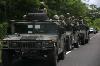  Elementos de la Secretaría de la Defensa Nacional (Sedena) que realizaban recorridos en colonias de Reynosa, Tamaulipas, fueron atacados por varios sujetos desde una camioneta. (ARCHIVO)