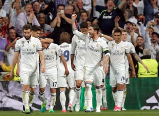 El Real Madrid desató su mejor fútbol con un movimiento táctico clave, la presencia de un cuarto centrocampista gracias a la lesión de Bale. (AP)