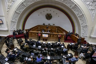 La AN acordó en la sesión ordinaria de 'rechazar la inconstitucional pretensión del Ejecutivo nacional de convocar a una supuesta Asamblea Nacional Constituyente sin consulta al electorado venezolano. (EFE)
