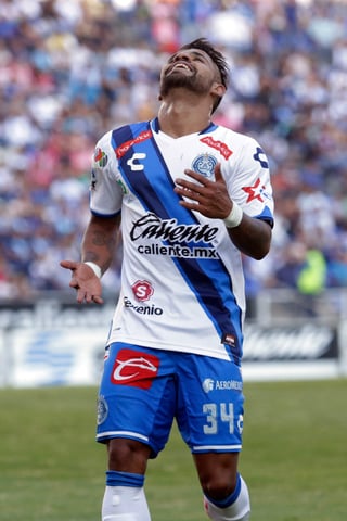 El equipo de Puebla ha tenido que cambiar su mote y escudo en repetidas ocasiones por problemas de marca.