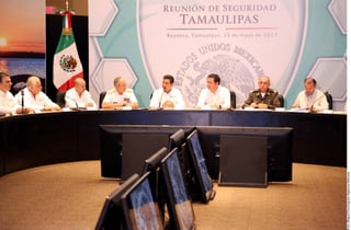 Trabajo. Miguel Ángel Osorio Chong presidió la sesión del Consejo Nacional de Seguridad Pública.
